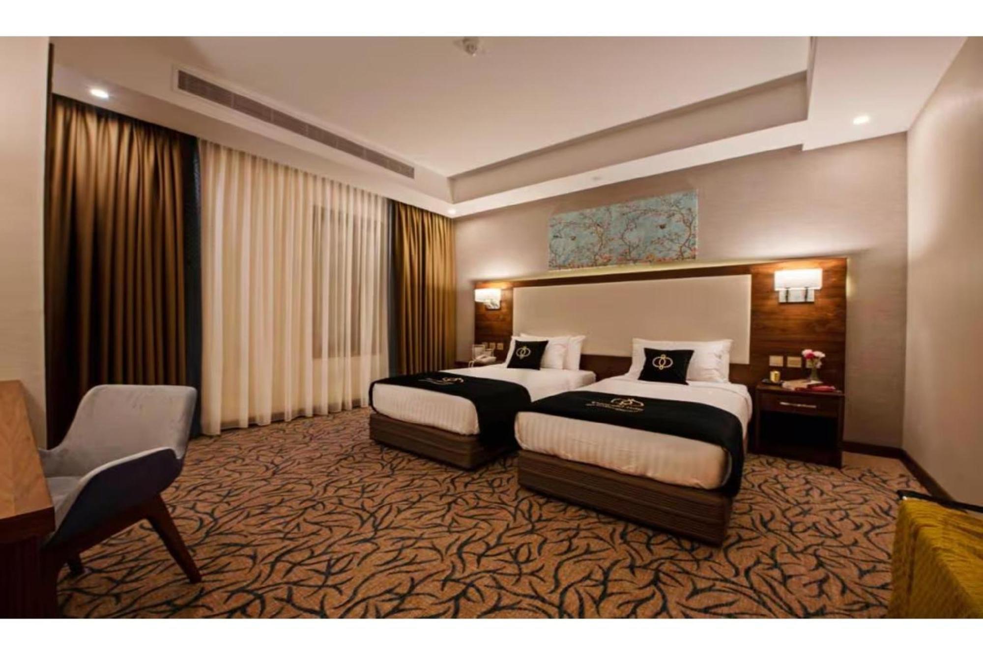 Sunday Emerald Hotel Джеда Екстериор снимка