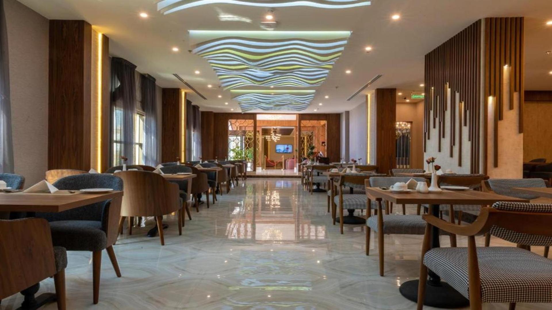 Sunday Emerald Hotel Джеда Екстериор снимка