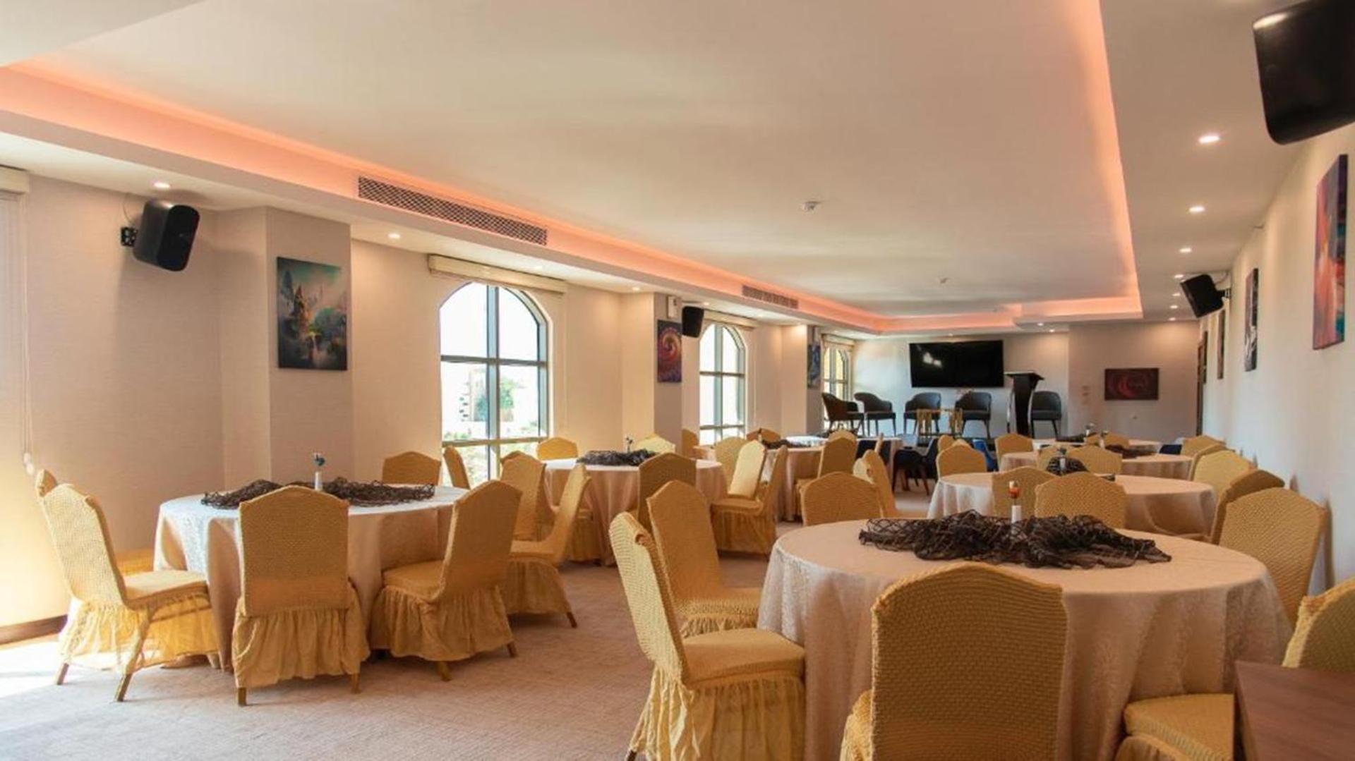 Sunday Emerald Hotel Джеда Екстериор снимка