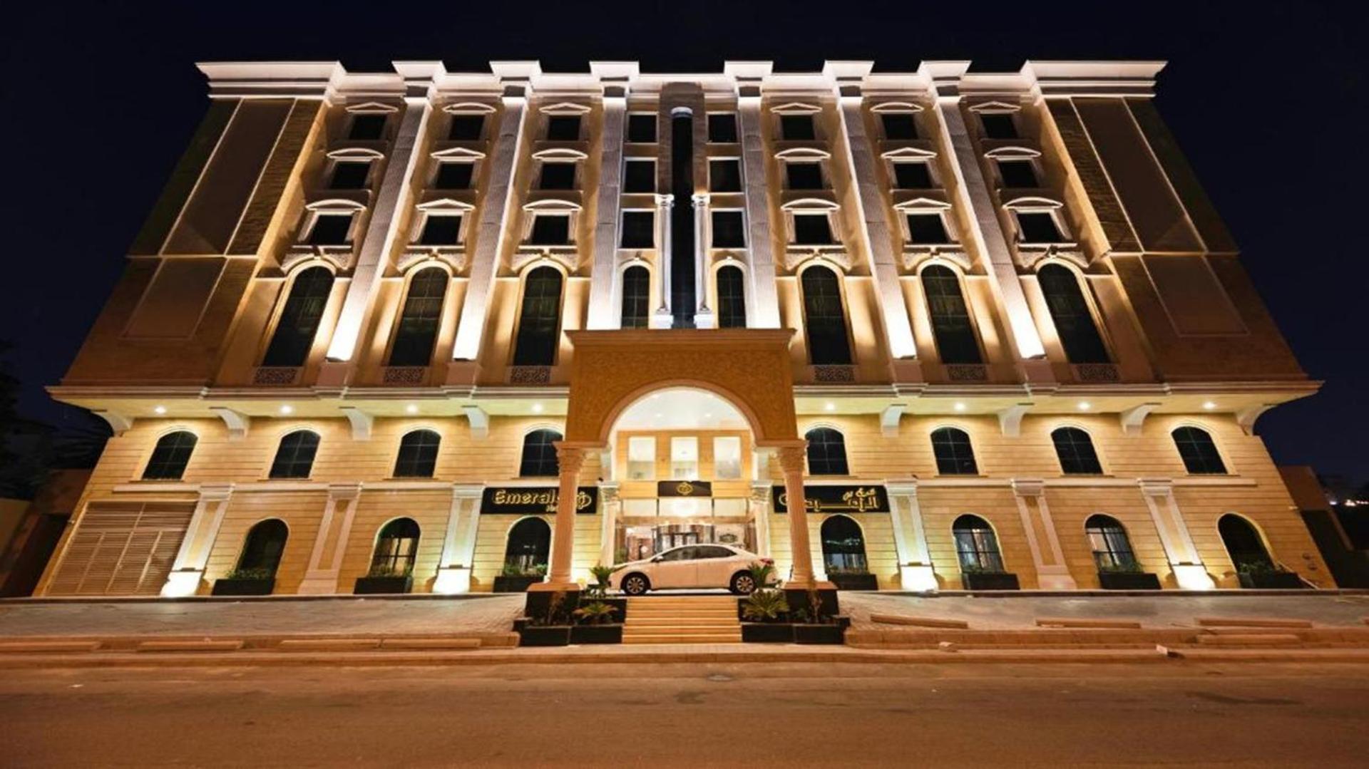 Sunday Emerald Hotel Джеда Екстериор снимка